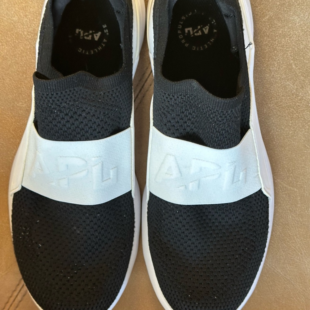 APL women shoes